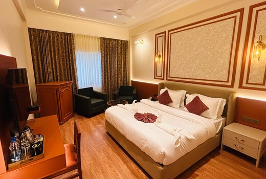 Hotel Kamal Palace