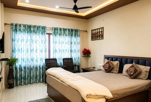 Hotel Chhattisgarh Palace