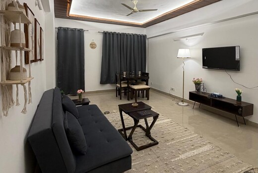 Shiva Stays | Make yourself at home