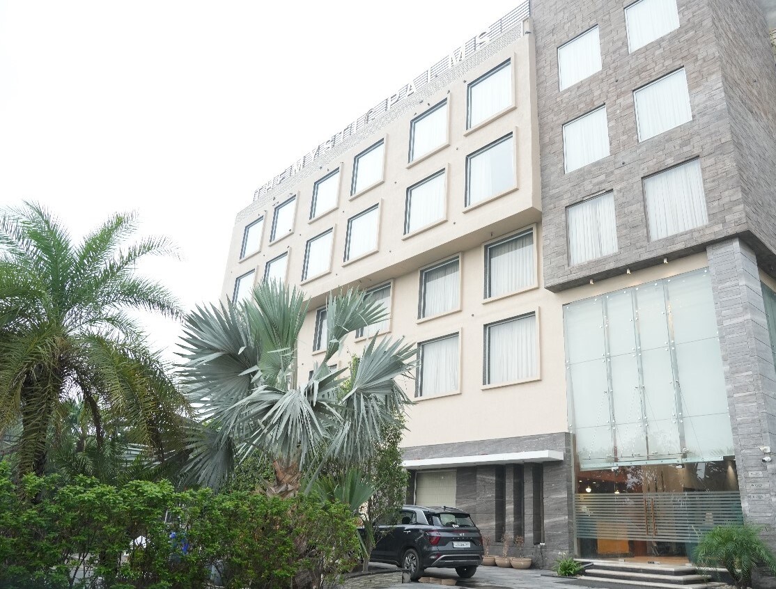 Hotel The Mystic Palms
