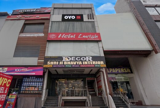 Flagship OYO hotel Formerly Lavish