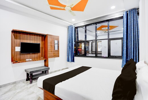 Hotel O Varad 7/12 Beer Bar & Lodging room