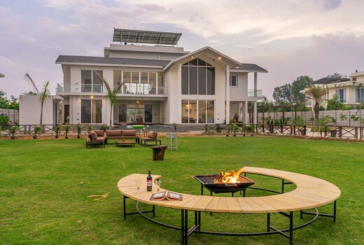 StayVista at Verde @ Francolin Farm