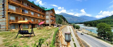 Shirar Resort and Spa (A Truly Riverside Resort)