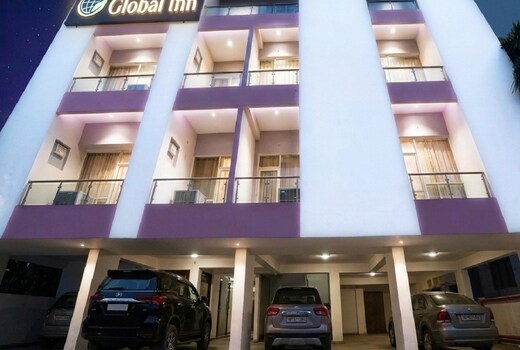 Hotel Global Inn | Lift | Parking | Food