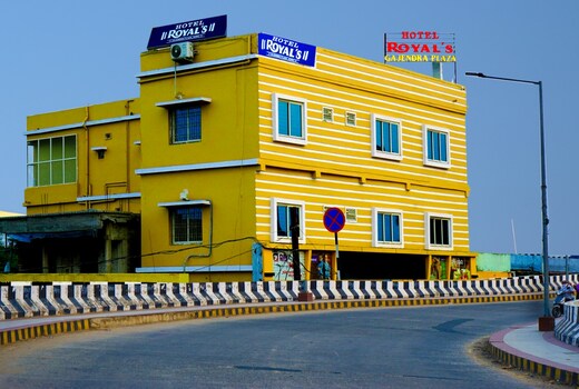 HOTEL ROYAL'S