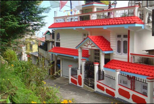 B & B HOMESTAY