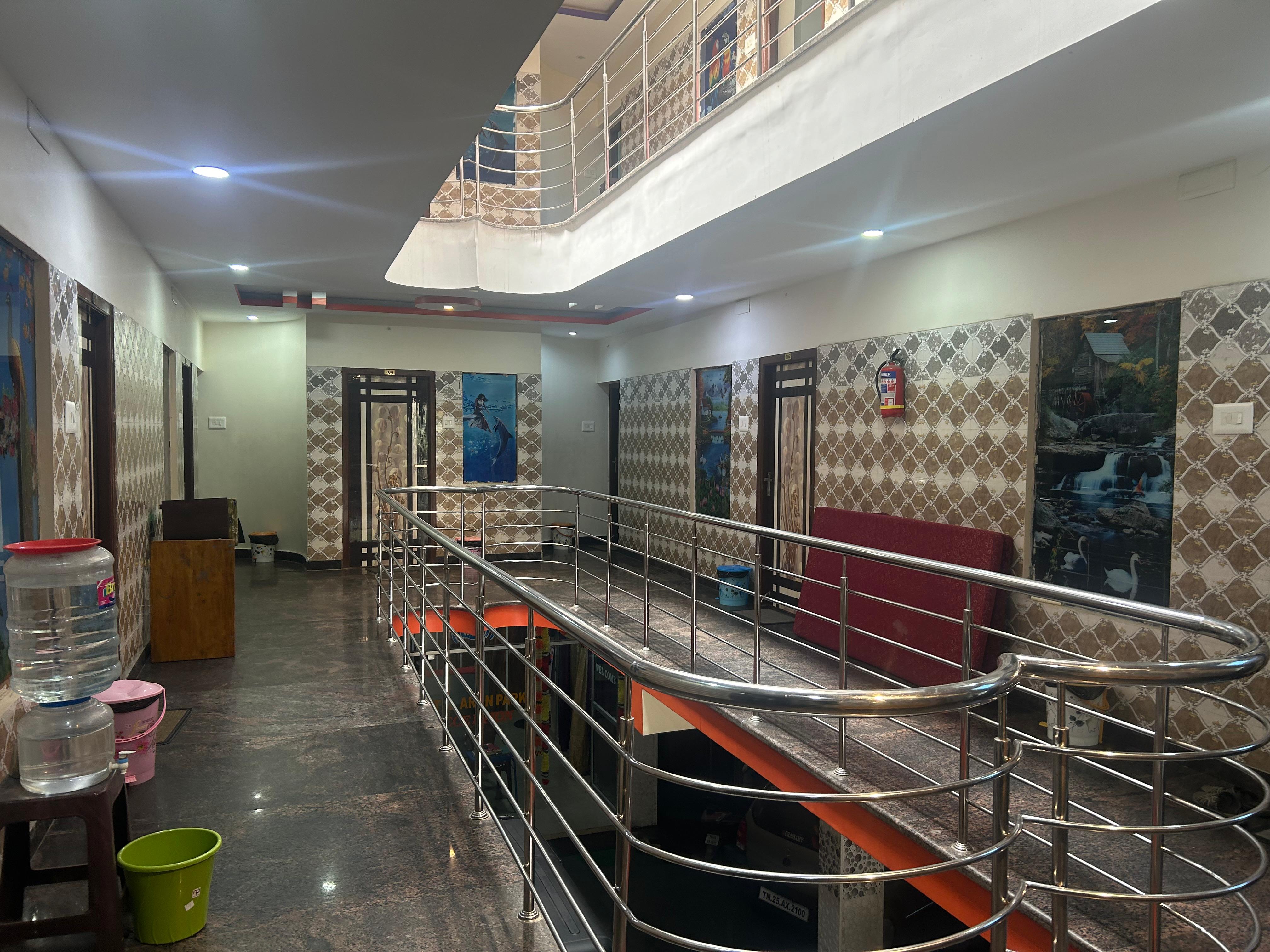 Arun Park Hotel