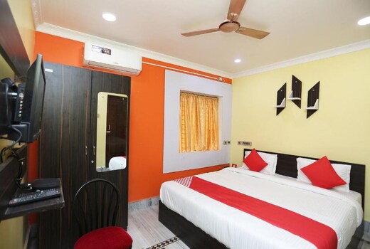 VENTURE INN HOTEL