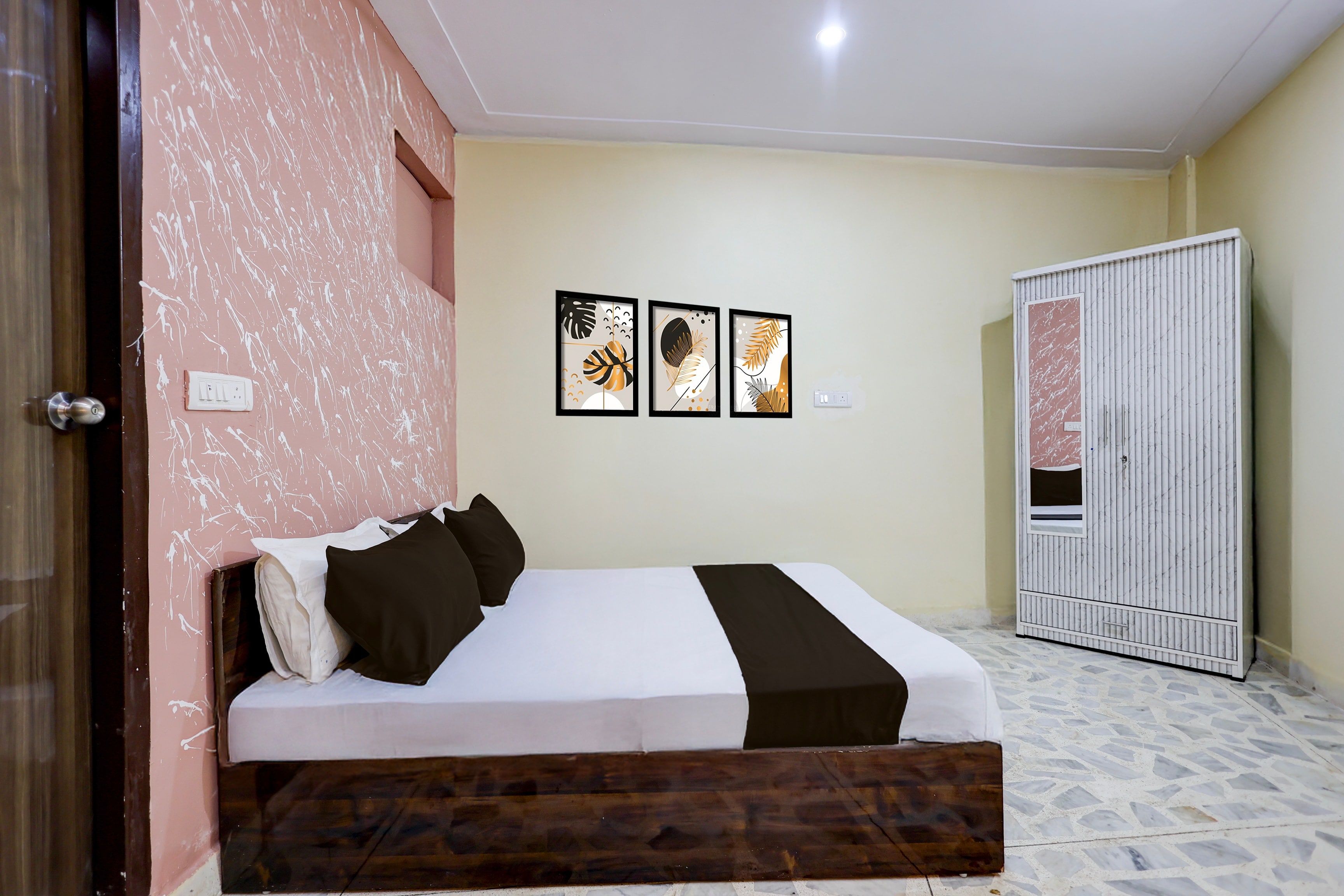 Hotel O New Star Hotel