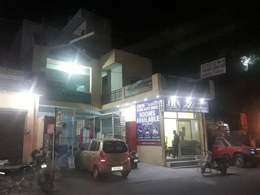 J M N Homestay By WB Inn