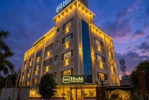 HnM THE BOUTIQUE HOTEL