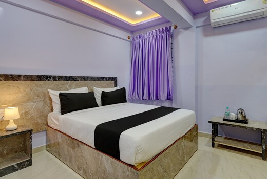 Hotel O Royal Suites