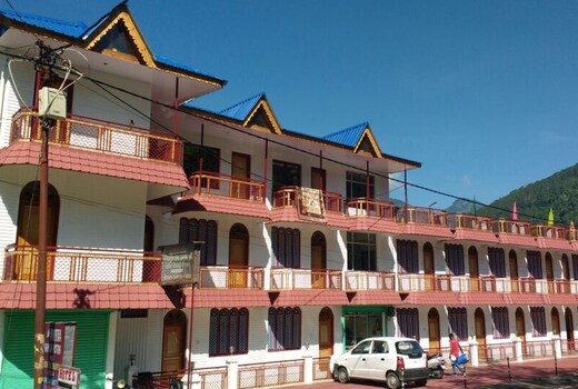 HOTEL GANGA PUTRA