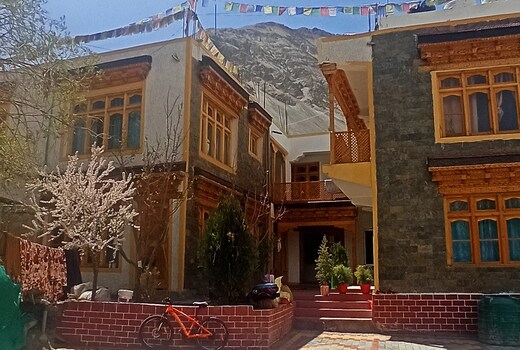 Himalayan regal house