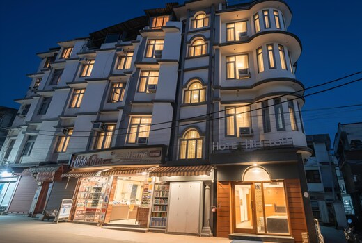 Hotel Hill Top