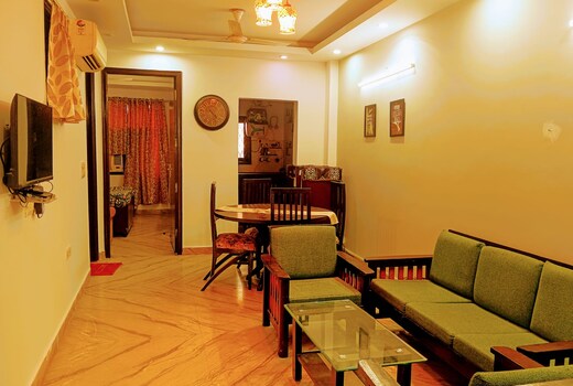 Short Stay Service Apartment in Safdarjung Enclave