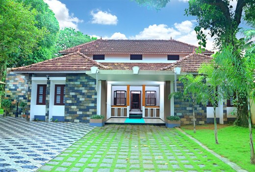 Pearl Beach Bungalow Heritage Home