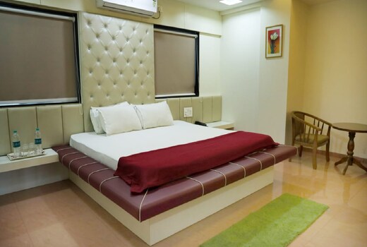 New Hotel Sai Leela