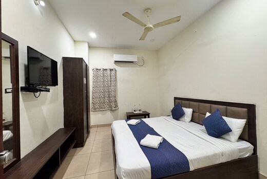 MVR LODGE