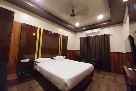 Hotel Vaibhav Palace