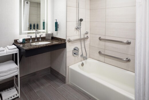 Hilton Arlington