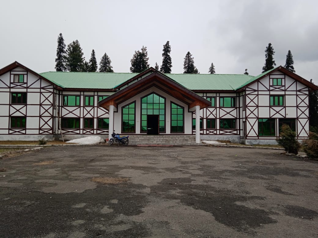 JKTDC Hotel Kongposh Yousmarg