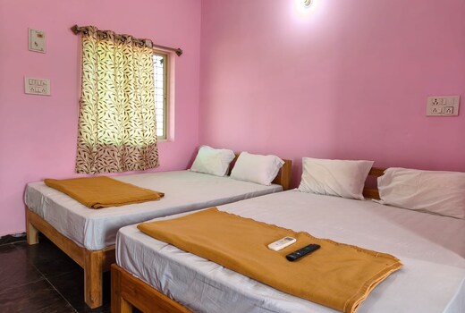 Guru Padha Homestay