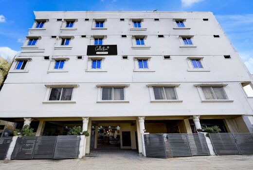 Super Collection O Tirumala Road Near Alipiri