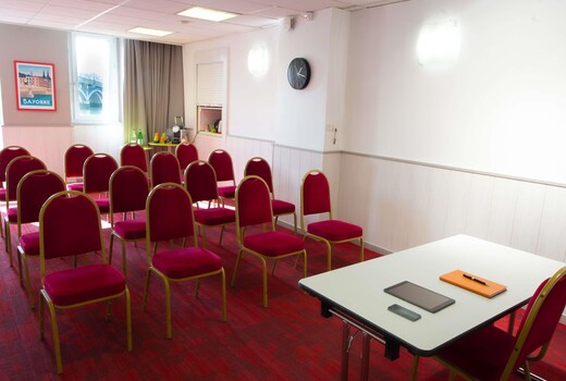 ibis Styles Bayonne Centre Gare