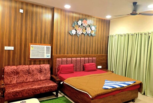 Hotel Ashoka Palace
