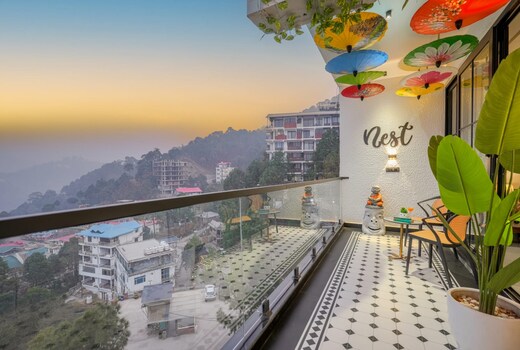 Nest In Hill Crest Kasauli - A luxurious 2 BHK Apartment ( Stags Not Allowed )