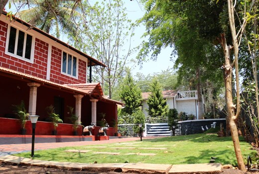 D signature holiday homes