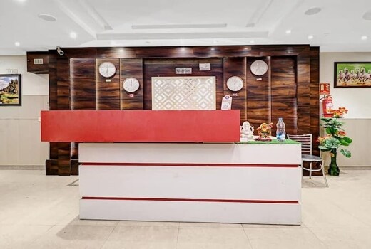 Hotel Unique By Golden Hospitality