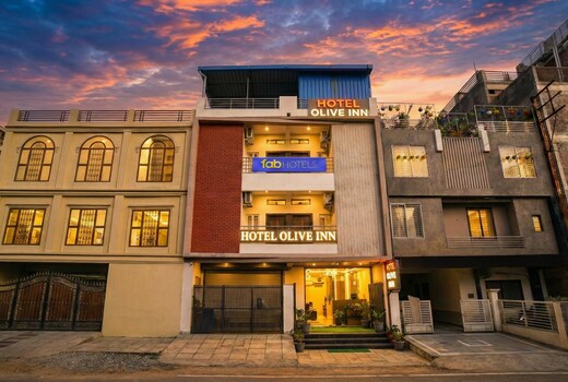 FabHotel Olive Inn