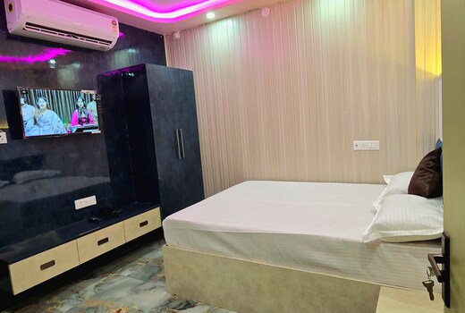Residential Dream Inn Hotel