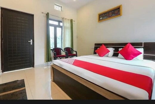 DEV DARSHAN HOTEL & RESTAURANT