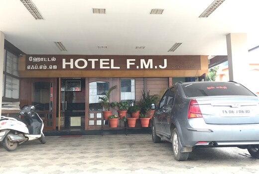 HOTEL FMJ OOTY