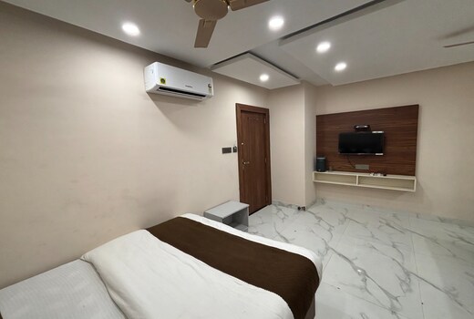 Hotel Golden Time