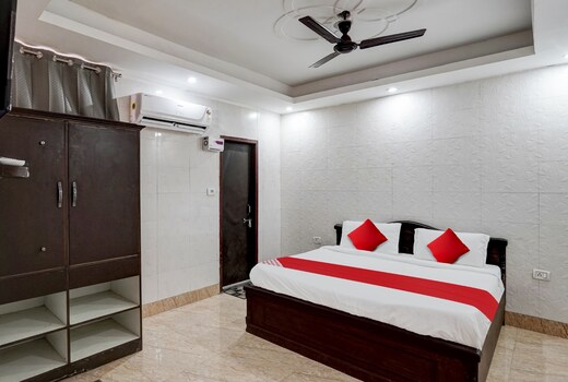 Hotel O Stay Happy