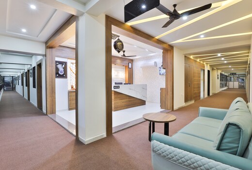 Hotel SR Radhey KIM