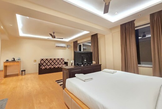 Hotel The Polo