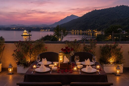 Grandeur Boutique Staycation By the Lake Fatehsagar Udaipur