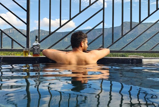 Bougainville farm stay