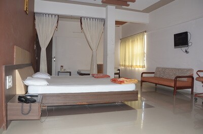 Hotel Red Chilli
