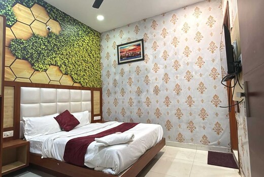 Hotel O R D International