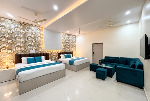 Hotel Diamond Palace