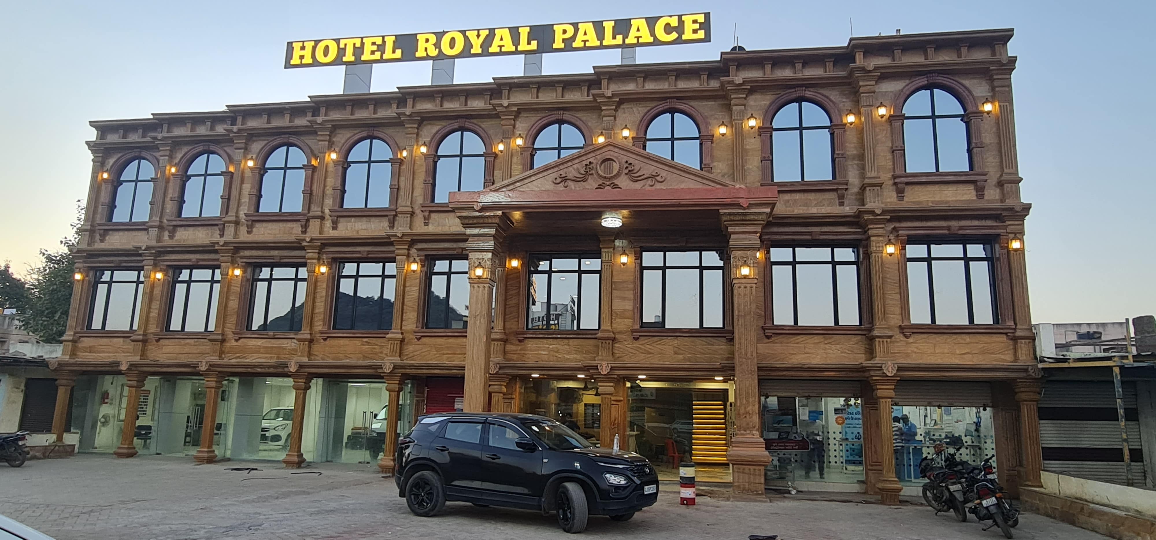 Hotel Royal Palace