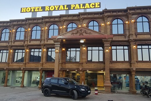 Hotel Royal Palace Chotila