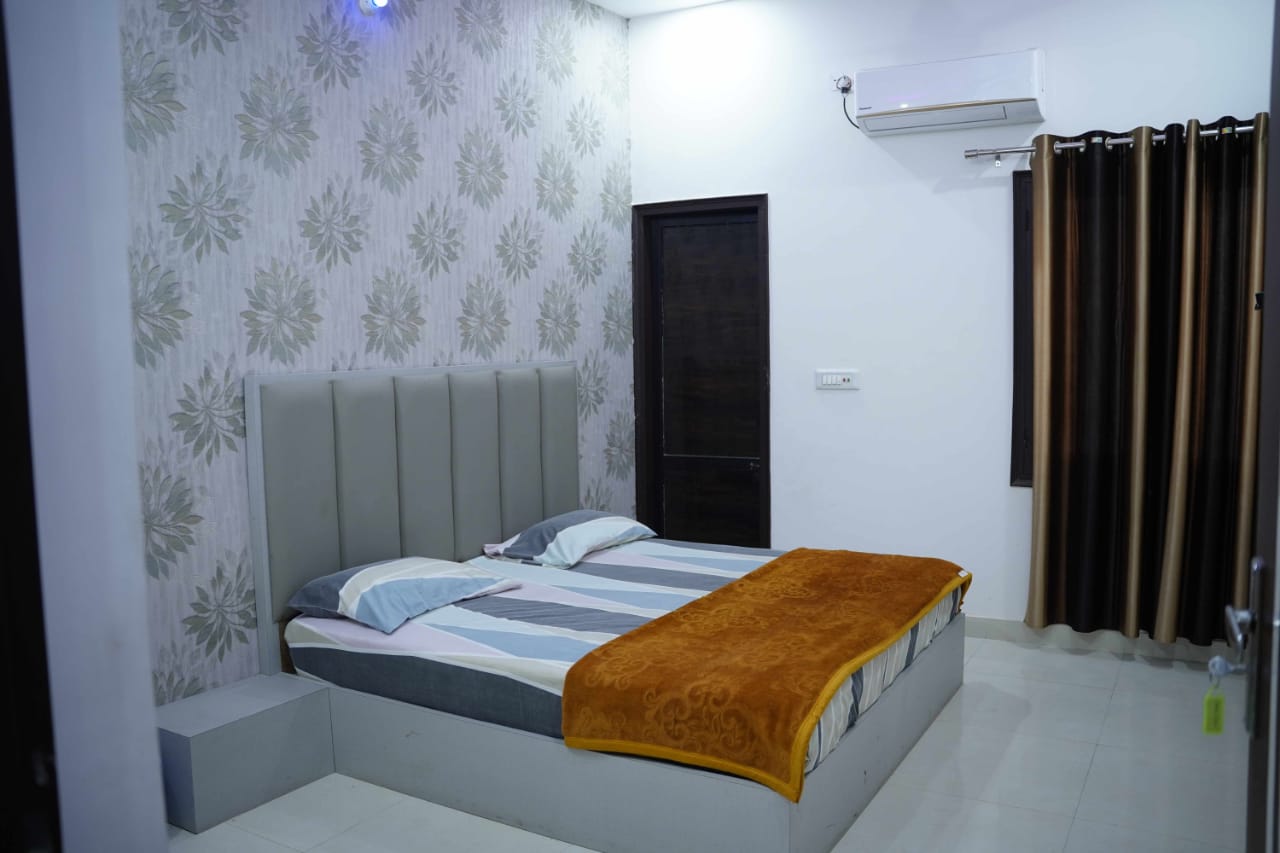 No Problem Guest House Moga